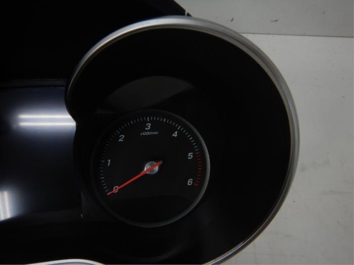 Mercedes-Benz C-Klasse W205 Kilometerteller Teller Diesel