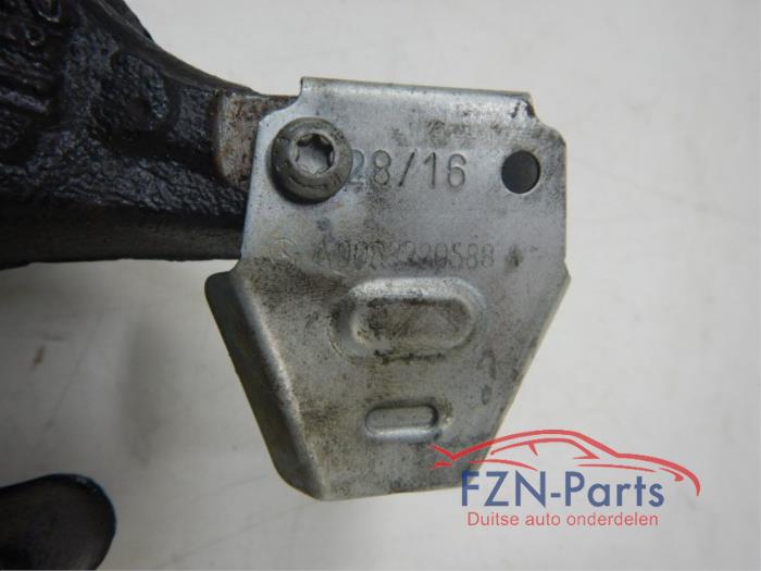 Fusee rechts-voor Mercedes Sprinter (22729921)