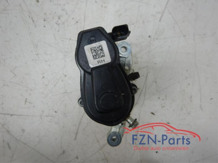 Nissan Qashqai J11 Elektrische Remklauw Rechts-Achter