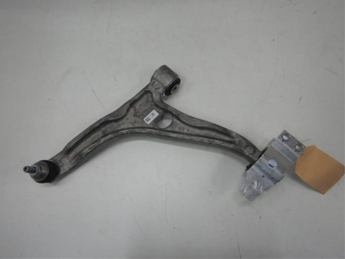 Draagarm links-voor Mercedes B-Klasse (22727471)