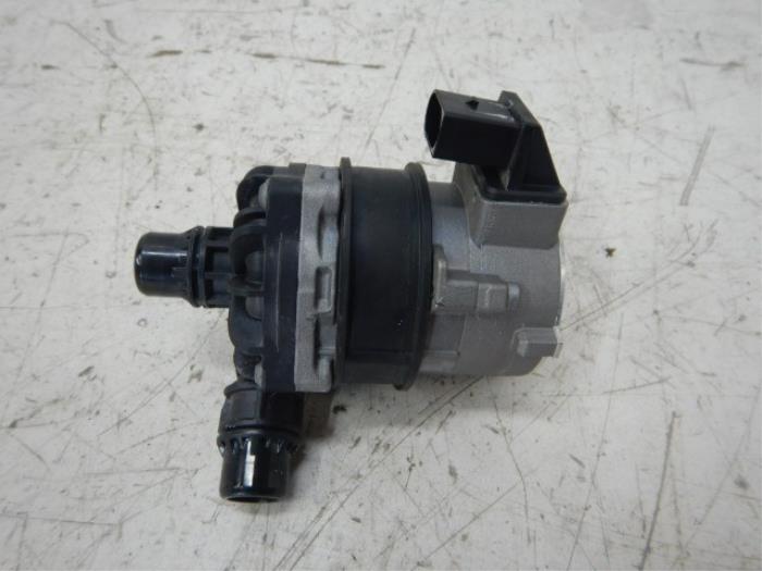 Mercedes-Benz A45 W176 Extra Waterpomp