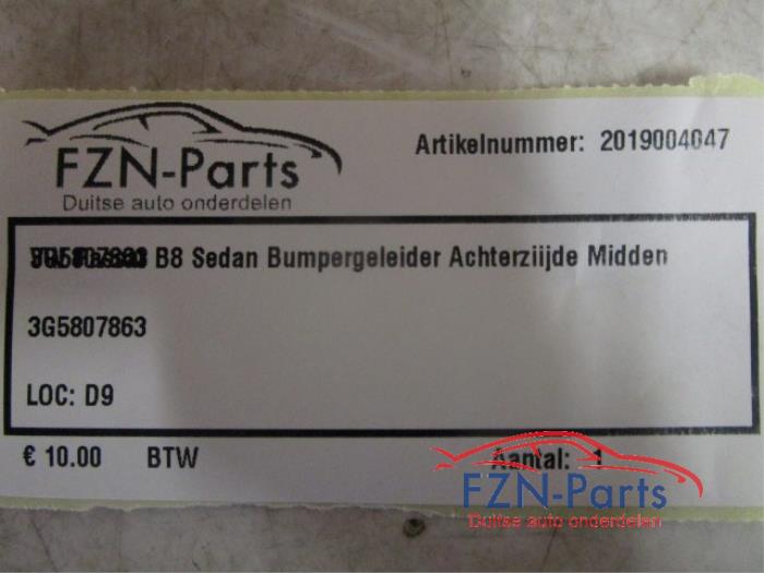 VW Passat B8 Sedan Bumpergeleider Achterzijde Midden