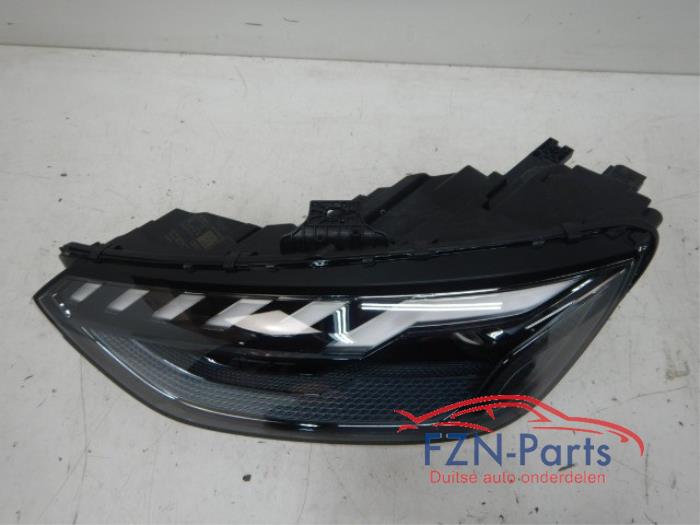 Koplamp links Audi RS4 (22721523)