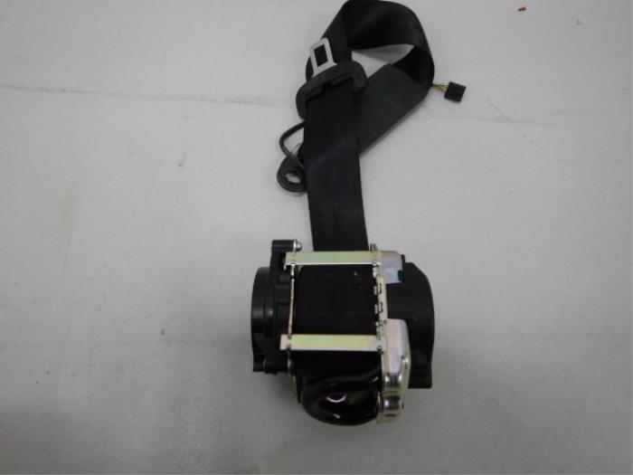 Audi A5 8W7 Cabrio Gordel Rechts ( Gordel Gordels )