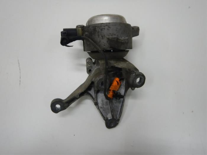 Motorsteun Audi A8 (22736673)