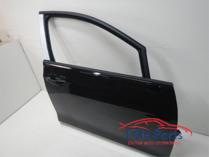 VW Golf 8 Portier Rechts-Voor LY9T Kleur: LY9T