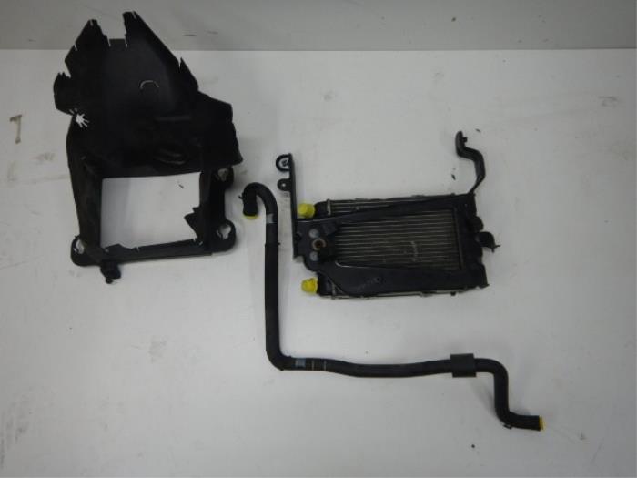 Kachel Radiateur Volkswagen Touareg (22744854)