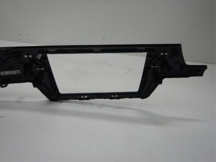 VW Touran 5TA Dashboard Inleg Grijs