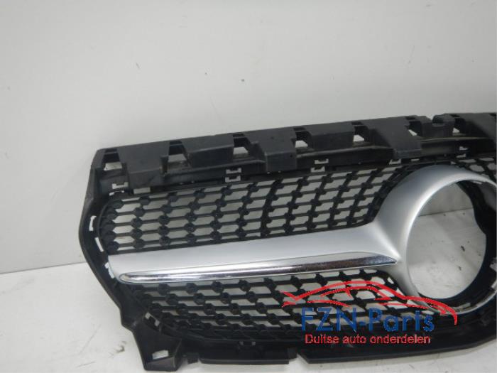 Mercedes-Benz A-Klasse W177 Grille