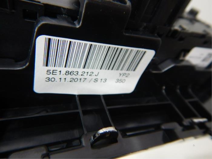 Skoda Octavia III 5E0 Inleg Set Middenconsole Met Asbak Vak Grijs