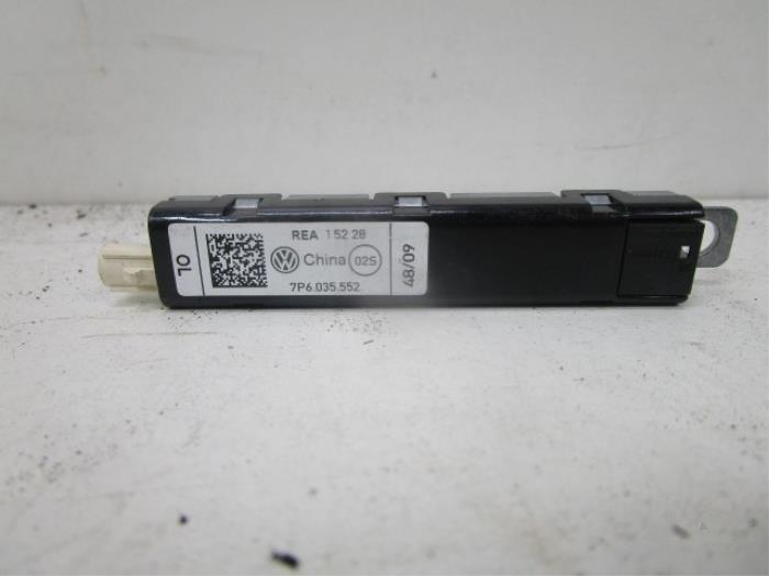 Antenne Versterker Volkswagen Touareg (22732616)