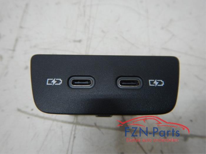 AUX/USB aansluiting Volkswagen Polo (22738046)