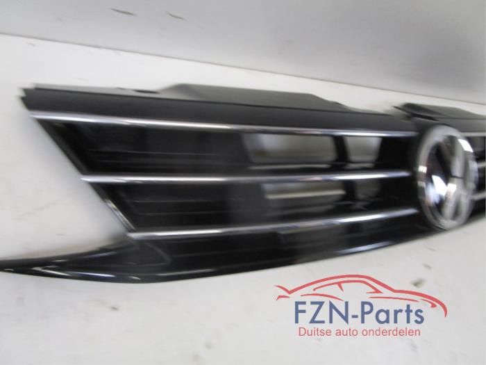 Grille Volkswagen Jetta (22726733)