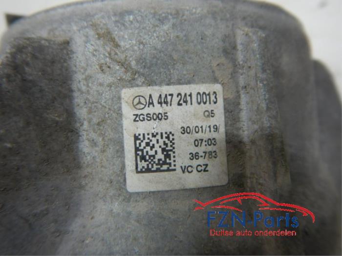 Motorsteun Mercedes Vito (22736629)