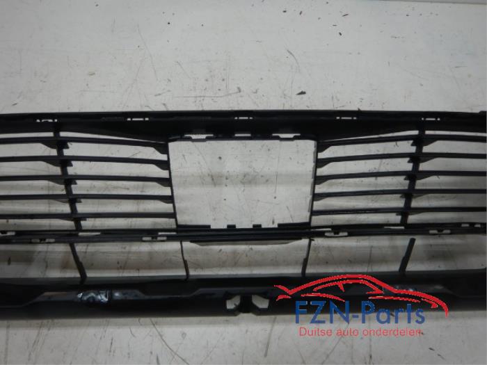 Peugeot 5008 Bumper Grille Adaptieve Cruise Control