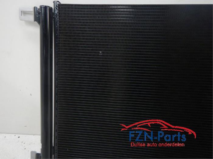Radiateur Audi Q7 (22743633)