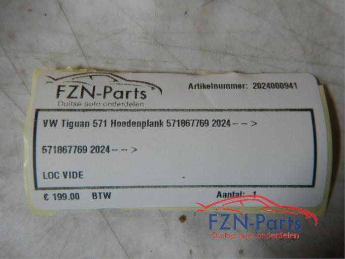 VW Tiguan 571 Hoedenplank