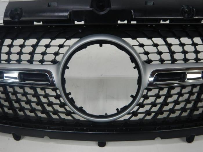 Grille Mercedes GLA (22726644)