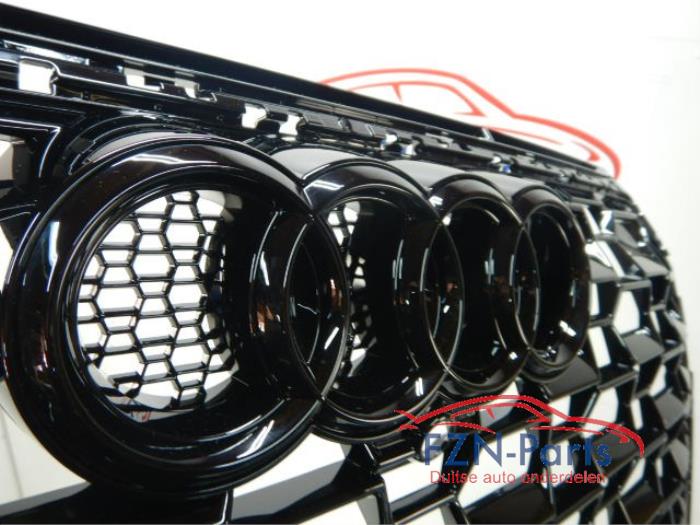Audi RSQ3 83A Grille Hoogglans Zwart