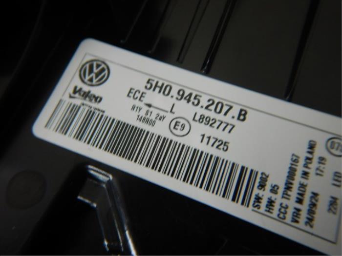 VW Golf 8 Facelift IQ Light Achterlichten Set Dynamisch