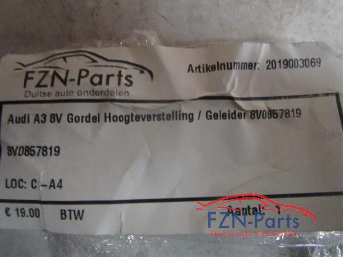 Audi A3 8V Gordel Hoogteverstelling / Geleider