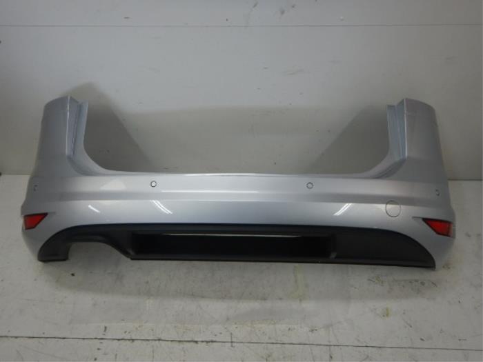 VW Touran 5TA Achterbumper 6PDC LA7W Reflex silver