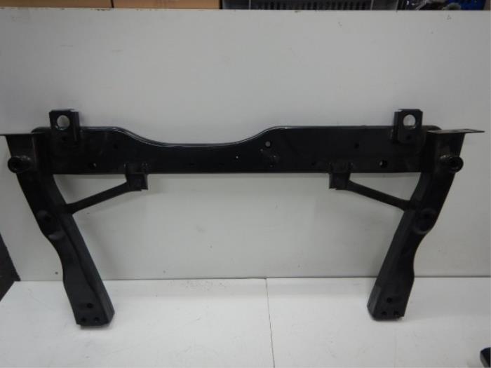Radiateurbalk Nissan Qashqai (22738502)