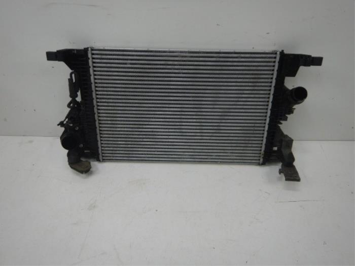 Intercooler Mercedes B-Klasse (22743822)