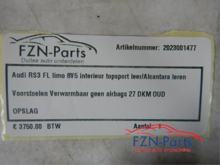 Audi RS3 FL Limo 8V5 Interieur