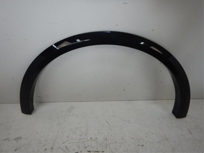 Wielrand voor Audi Q8 (22742100)