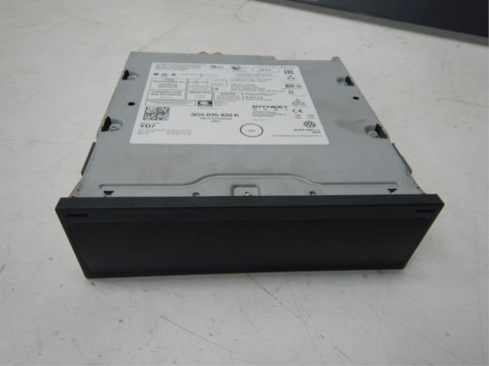 Regelunit Multi Media Volkswagen Transporter (22744776)