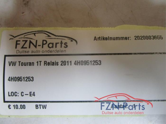 Relais Volkswagen Touareg (22739132)