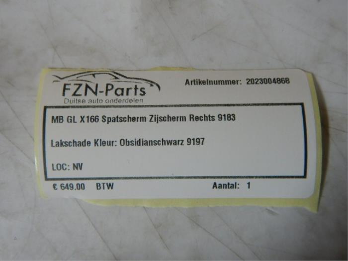 Mercedes GL X166 Spatscherm Zijscherm Rechts