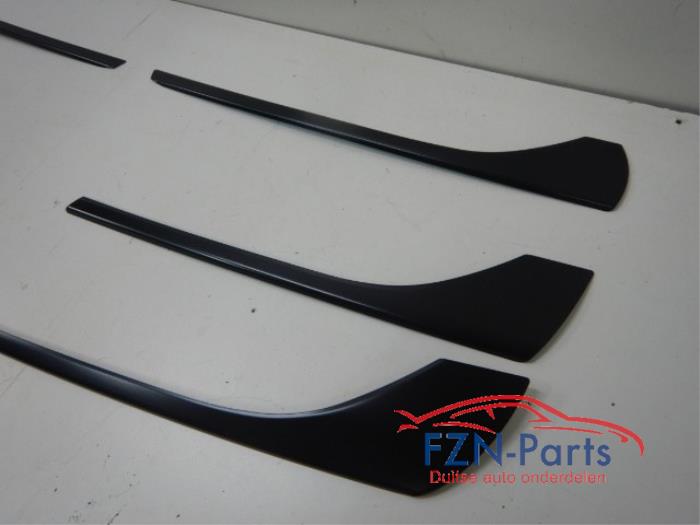 Grille Lijst Mercedes Vito (22738288)