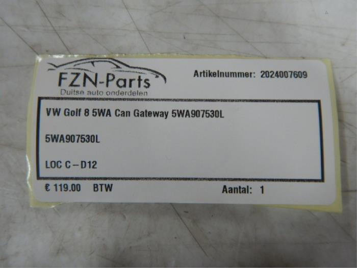 Gateway module Volkswagen Golf (22734220)