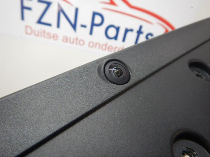 VW Tiguan 5NA Facelift Camera Voorbumper Inclusief Kenteken plaat houder