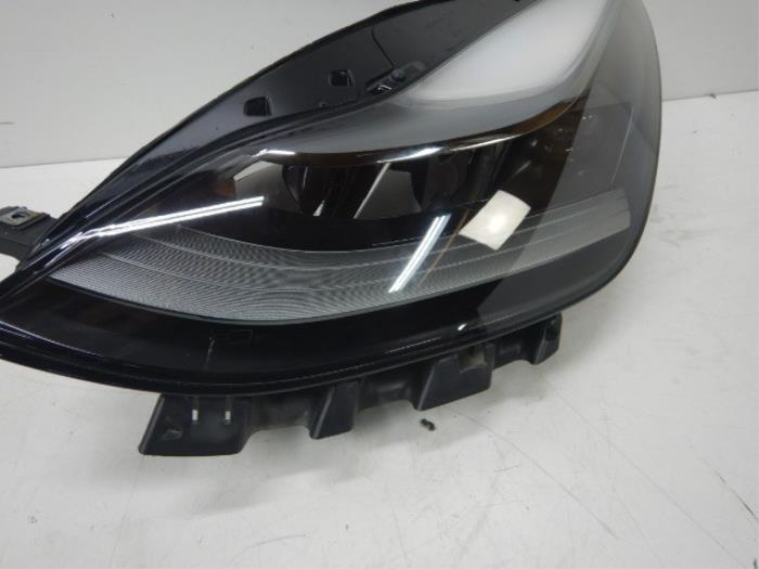 Tesla Model 3/Y Koplamp Links Volled