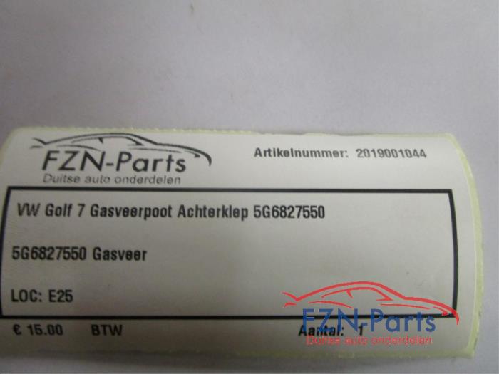 VW Golf 7 Gasveerpoot Achterklep