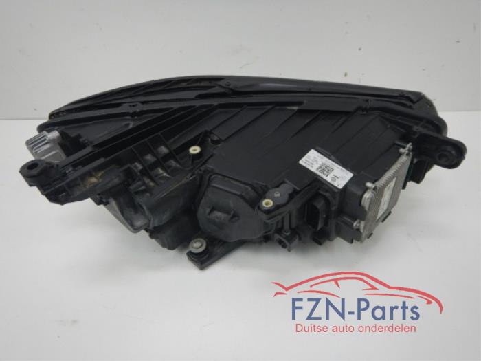 Koplamp links Volkswagen Passat (22721860)