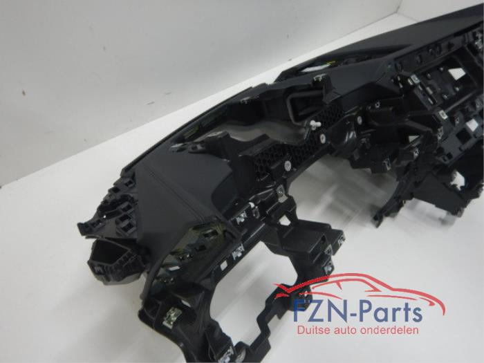 Audi E-tron GT 4J3 Dashboard Leer Leder Head up