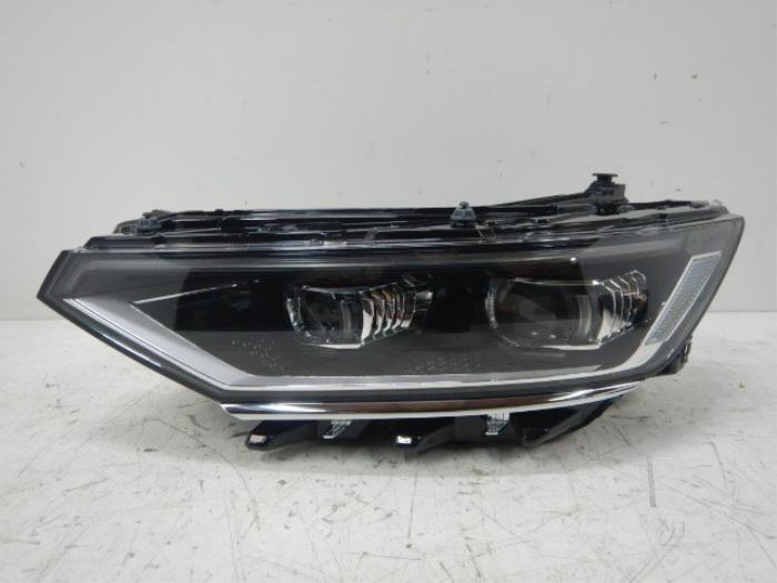 VW Passat B8 Facelift Matrix IQ-Light Koplamp Links L