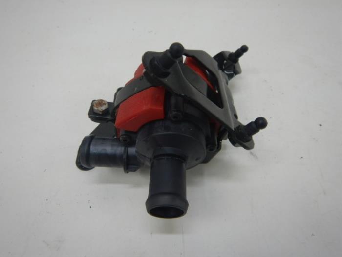 Extra waterpomp Audi A6 (22729253)