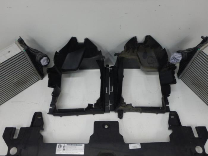 Audi SQ7 4M + Extra koelers Set L / R