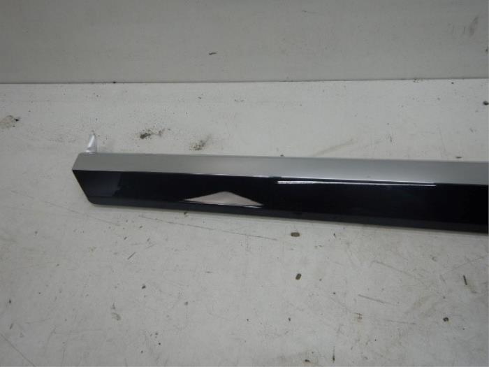 VW Passat B8 Chrome Deurlijst