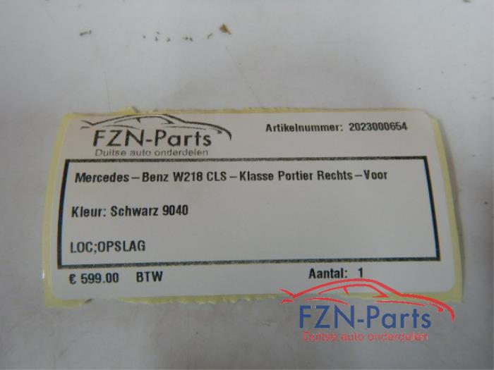 Mercedes-Benz W218 CLS-Klasse Portier Rechts-Voor