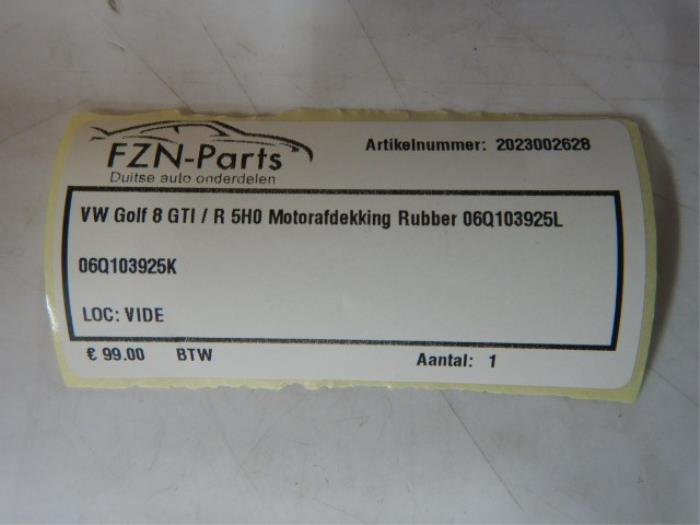 Motor Beschermplaat Volkswagen Golf (22744430)