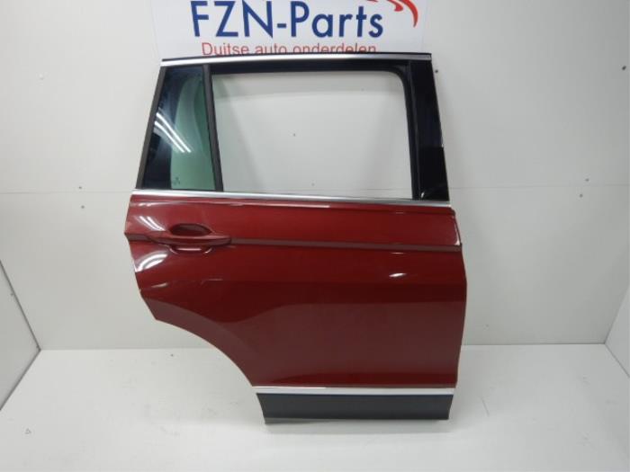 Portier 4Deurs rechts-achter Volkswagen Tiguan (22723820)