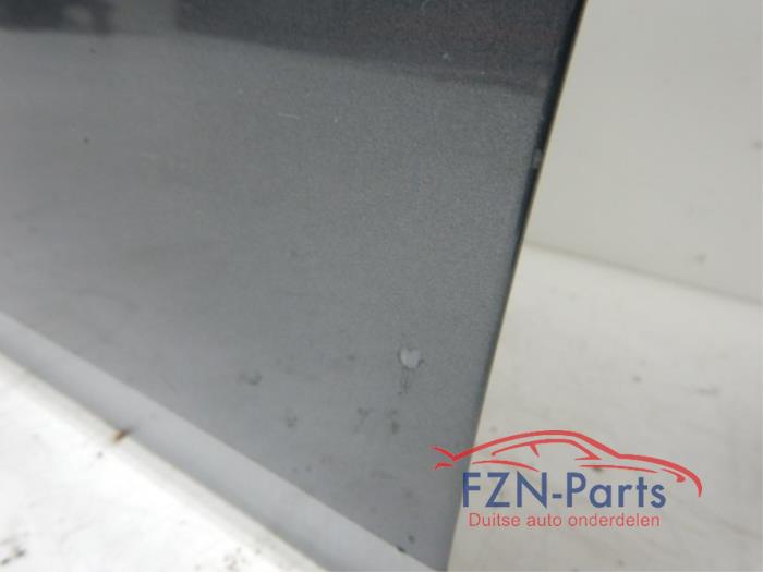 VW Transporter T6.1 Portier Links-voor LR7H Grijs Kleur: LR7H indium grauLakschade en restyle deukje zie fotosPortier deur links linker voorzijde grijs 2.0 TDI 137972 01-07-2019 07-03-2024
2.0 TDI 4motion 114870 01-06-2015 01-12-2019
2.0 TDI 137990 01-10-2019 07-03-2024
2.0 TDI 114864 01-04-2015 01-12-2019
2.0 TDI 4motion 114890 01-06-2015 07-03-2024
2.0 TSI 114881 01-04-2015 01-07-2019
2.0 TDI 138019 01-08-2018 07-03-2024
2.0 TDI 114894 01-04-2015 07-03-2024