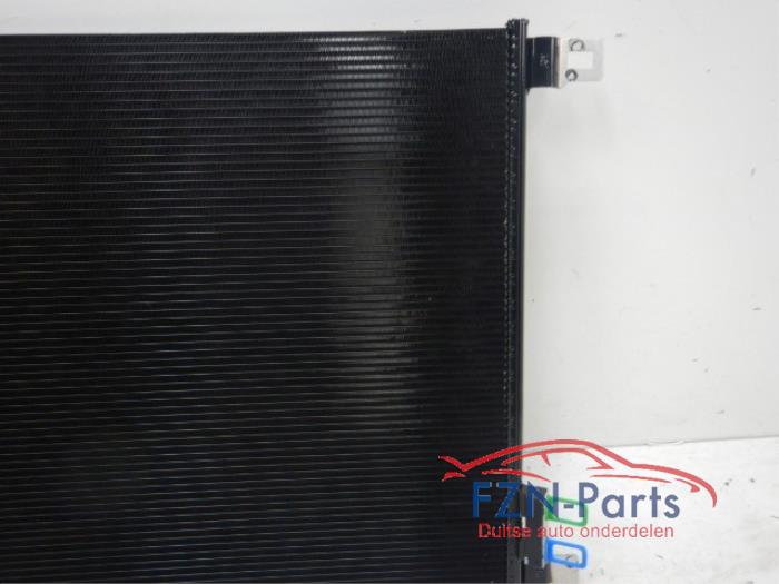 Radiateur Audi Q7 (22743633)