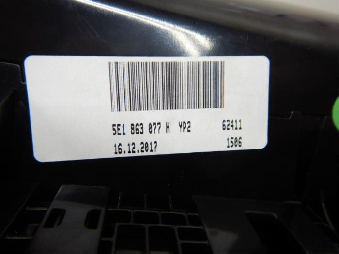 Skoda Octavia III 5E0 Inleg Set Middenconsole Met Asbak Vak Grijs